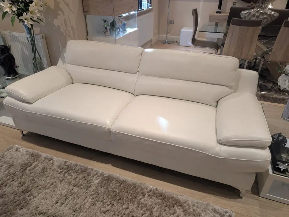 Stunning White Leather Sofology Sofa & matching Armchair