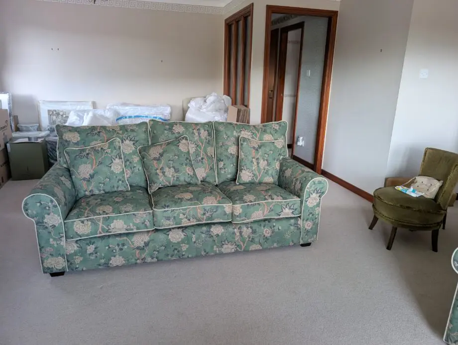 Beautiful and Exclusive Brand New Sofas and Stuff Upperton Four Seater Sofa with Chairs and Footstool