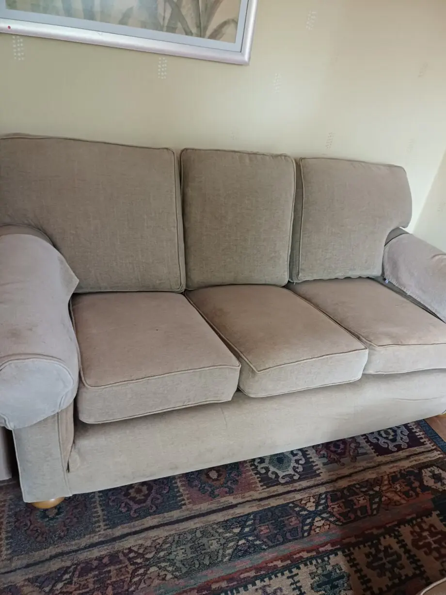 Multi York 3 piece suite with foot stool with storage- cream/green tinge- covers unzip for cleaning