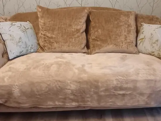 Champagne/Oatmeal coloured fabric 3 piece Chesterfield style suite