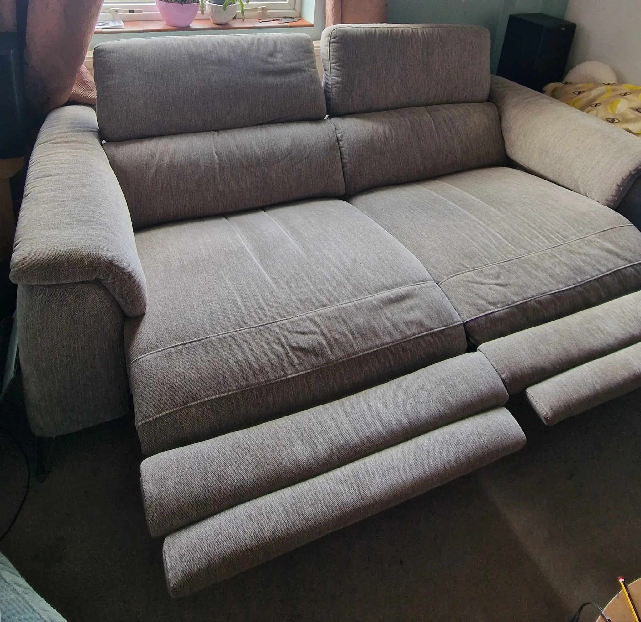 Dfs light grey tahiti 3 Seater recliner sofa