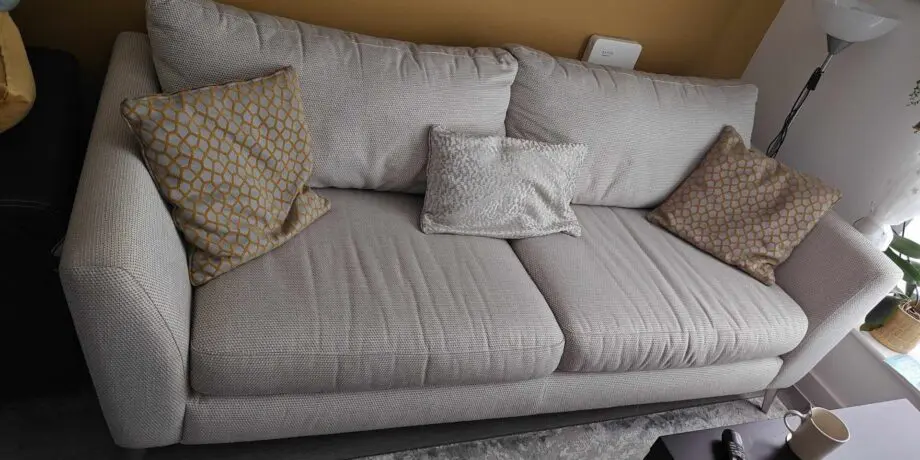DFS Plain Libby 3 Seater + Motion Cuddler