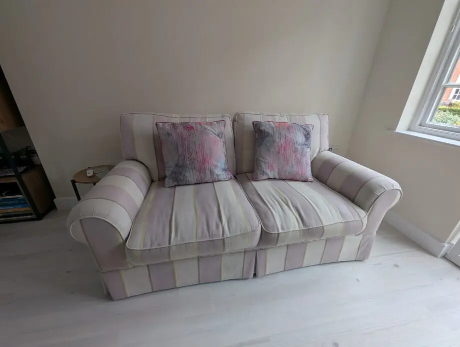 Laura Ashley 2-3 seat sofa