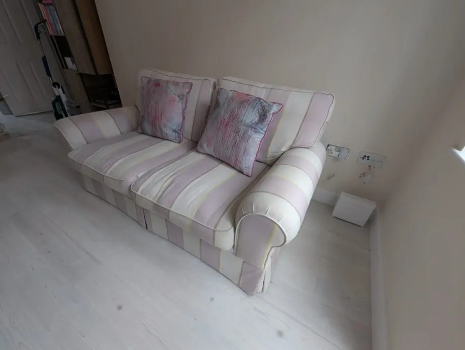 Laura Ashley 2-3 seat sofa