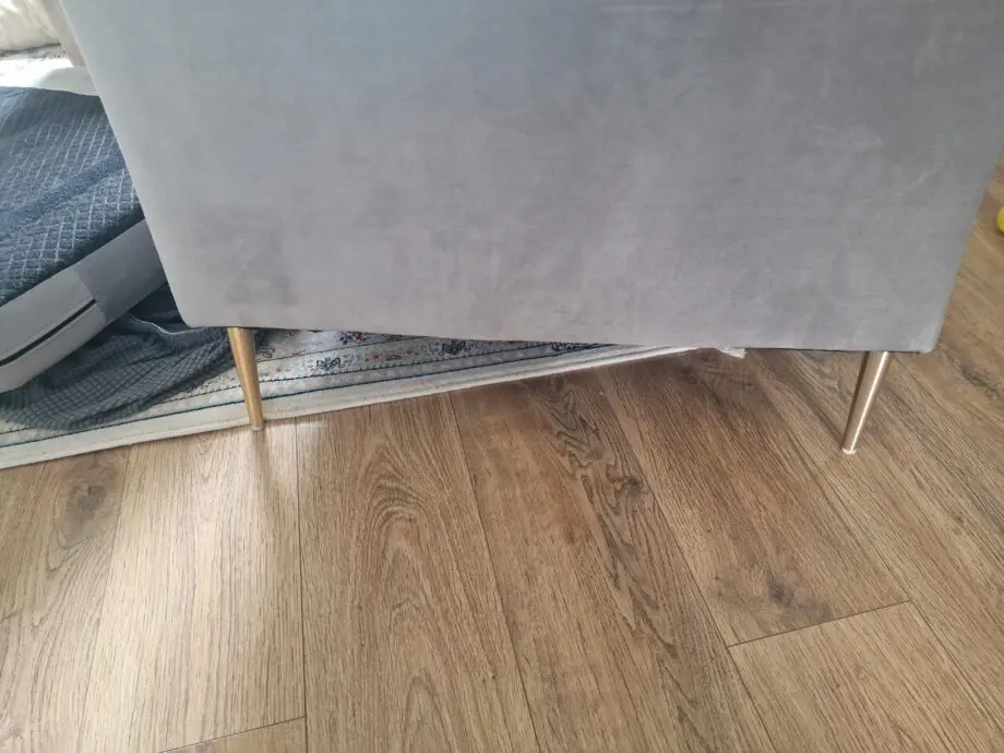 3 seater modern grey sofa. Elegant and in very good condition.