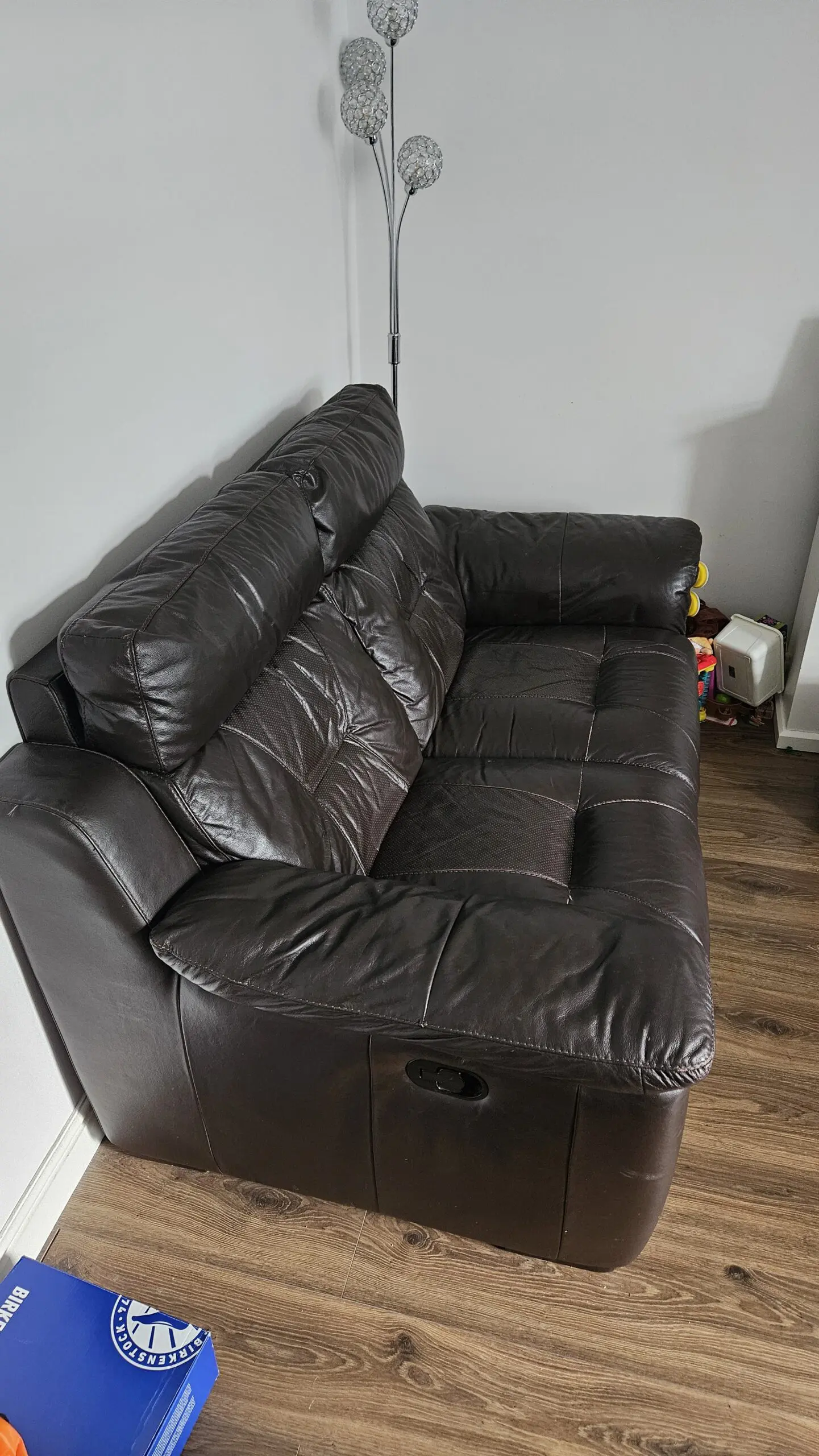 Brown Leather recliner sofer set