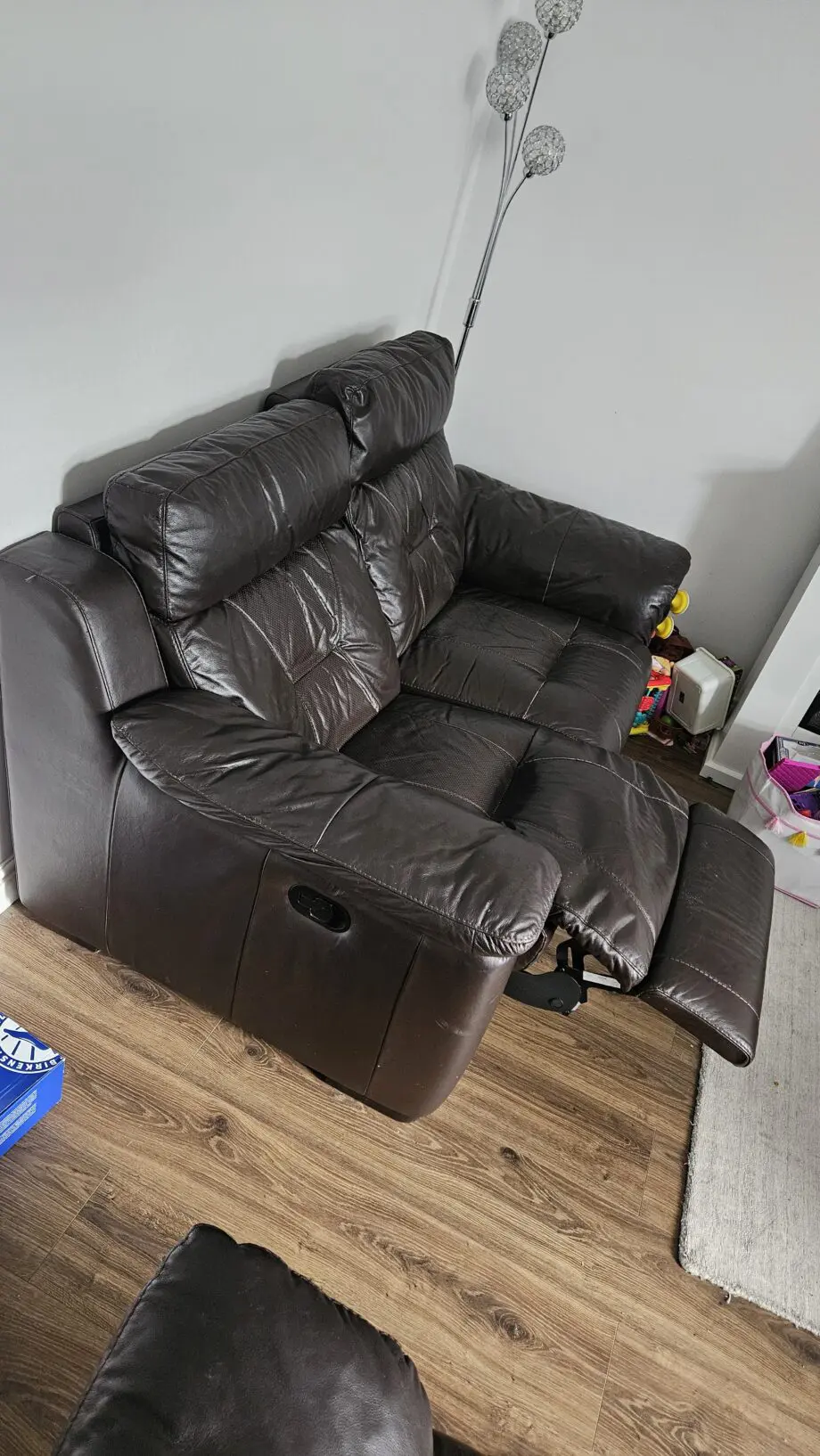 Brown Leather recliner sofer set