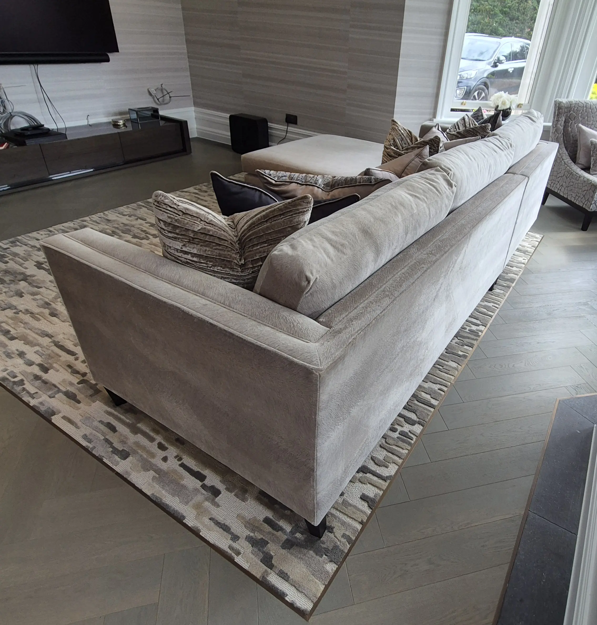 Hill House Interiors Pony Skin Pattern Fabric L-H Chaise 3 Seater Sofa RRP £10k