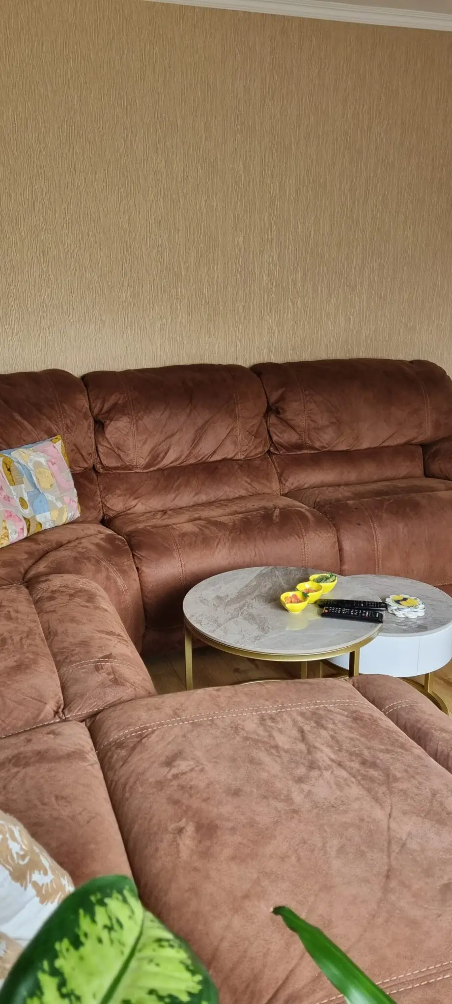 SCS corner sofa,brown