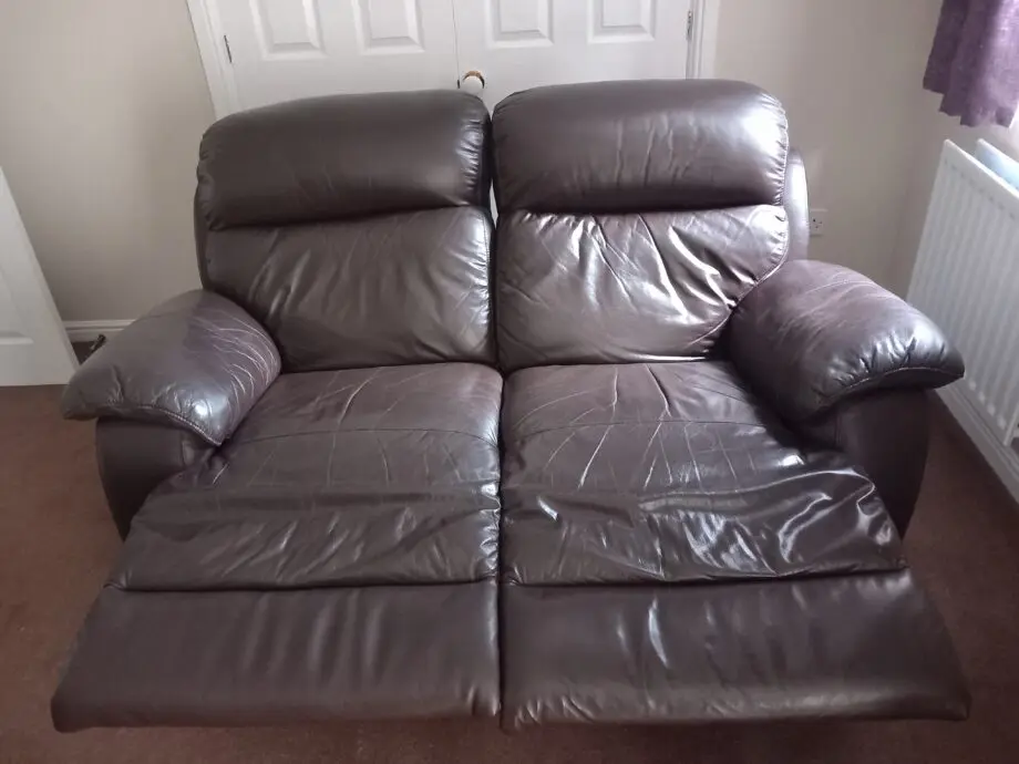 Leather reclining 3 and 2 seater sofas