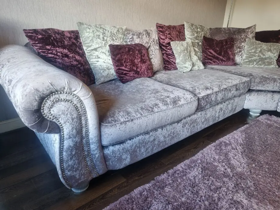SCS Corner Sofa in Lilac Crush
