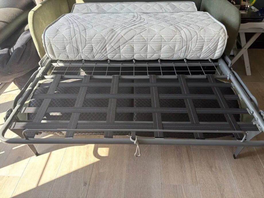 Beautiful barely used 3 seater sofa bed