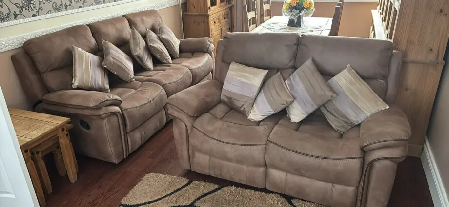 3/2/1 soft suede type leather reclining suite