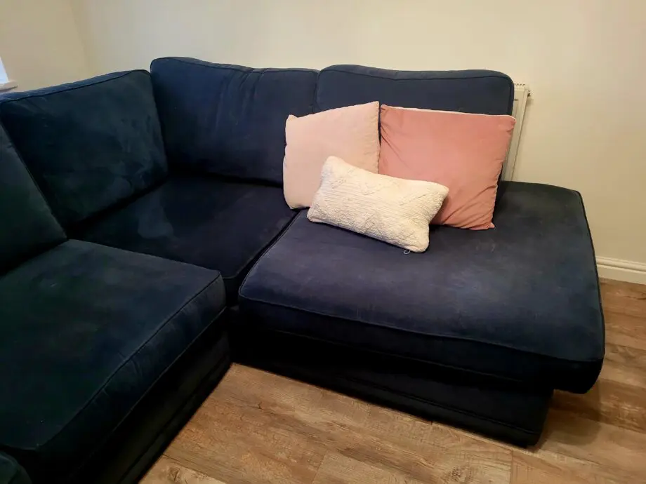 DFS Orka Velvet Blue, Left Hand Facing Corner