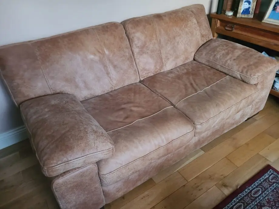 Brown leather, 3 seater and a 2 seater, Linar from Sofology , Nubuck