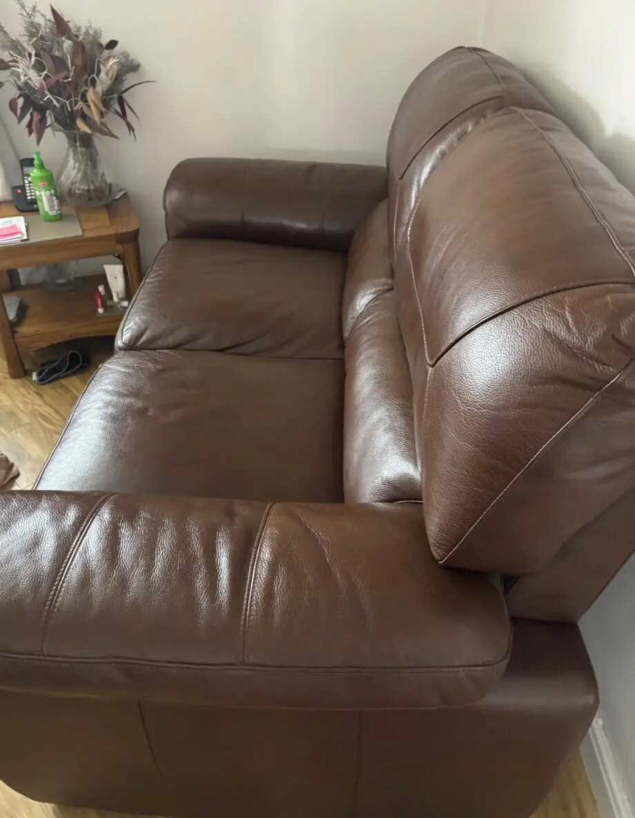 Oak furniture land brown leather