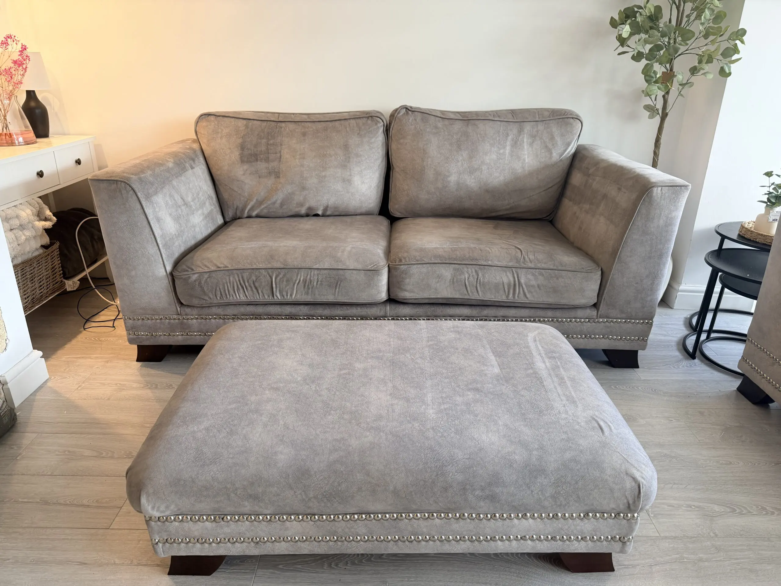 SCS Platinum Sofa Set