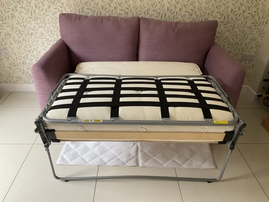 Bradbeers (Southampton) sofabed (2-seater) made by Alstons