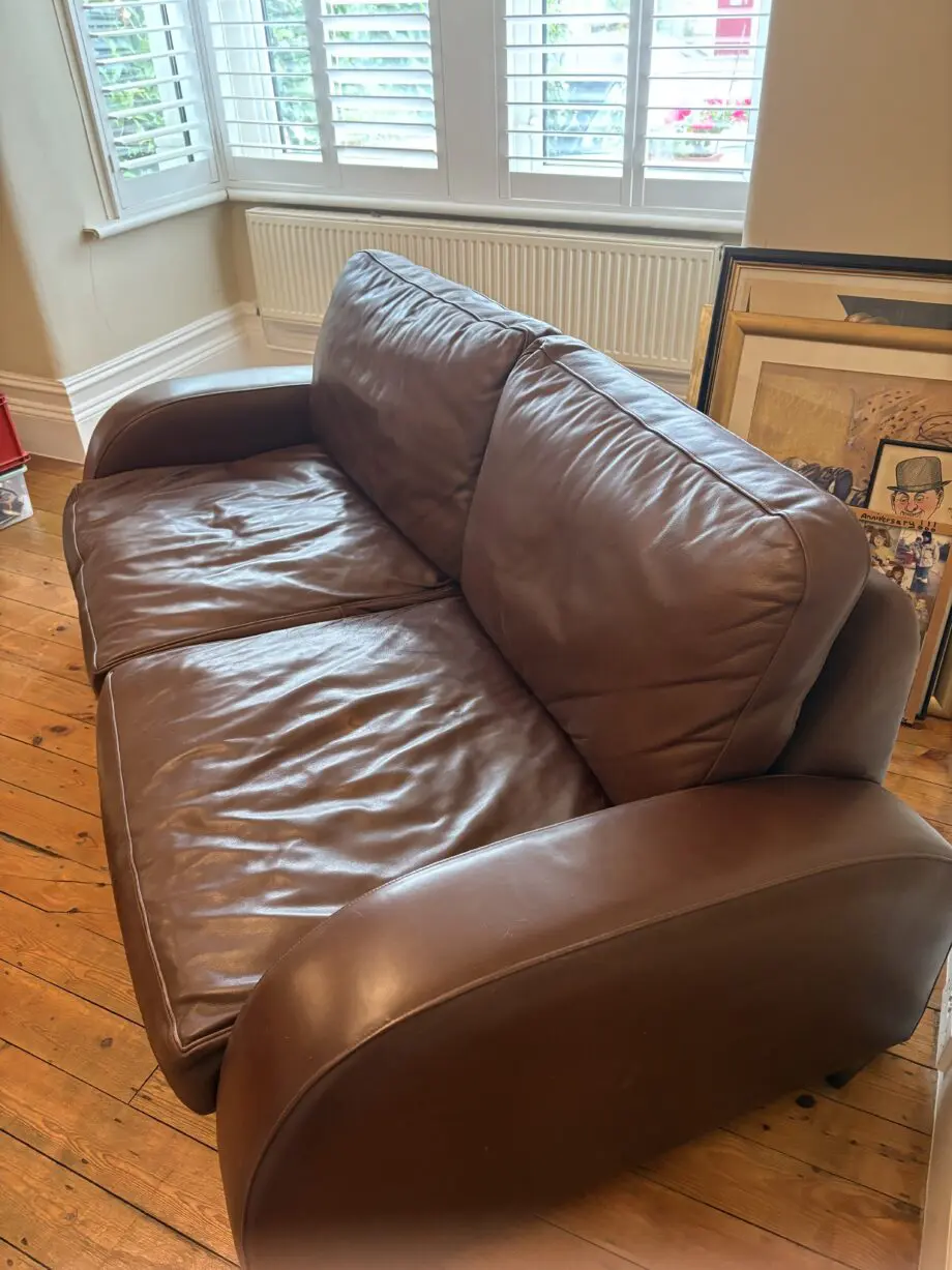 Art deco style brown leather in very good condition