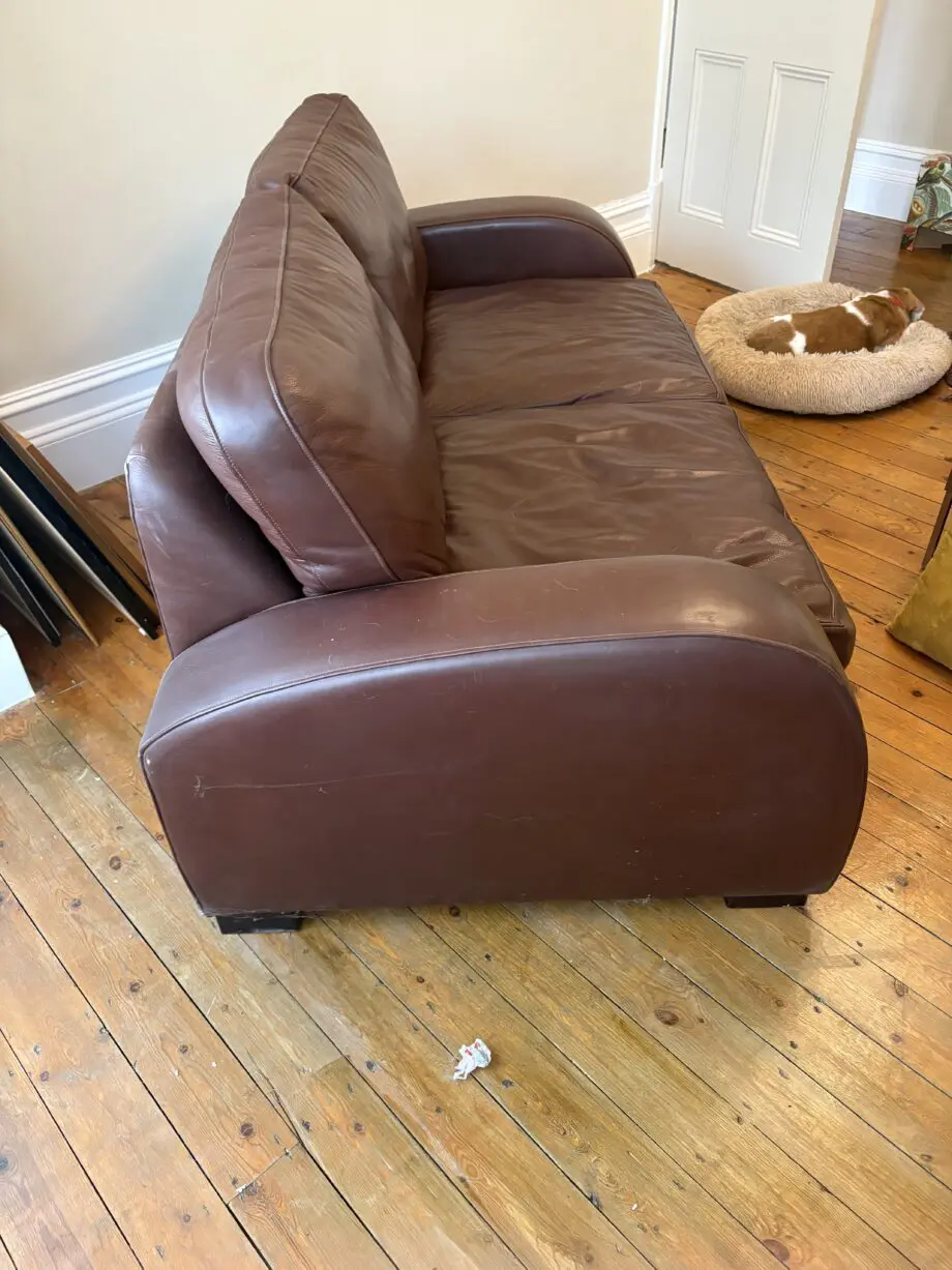 Art deco style brown leather in very good condition
