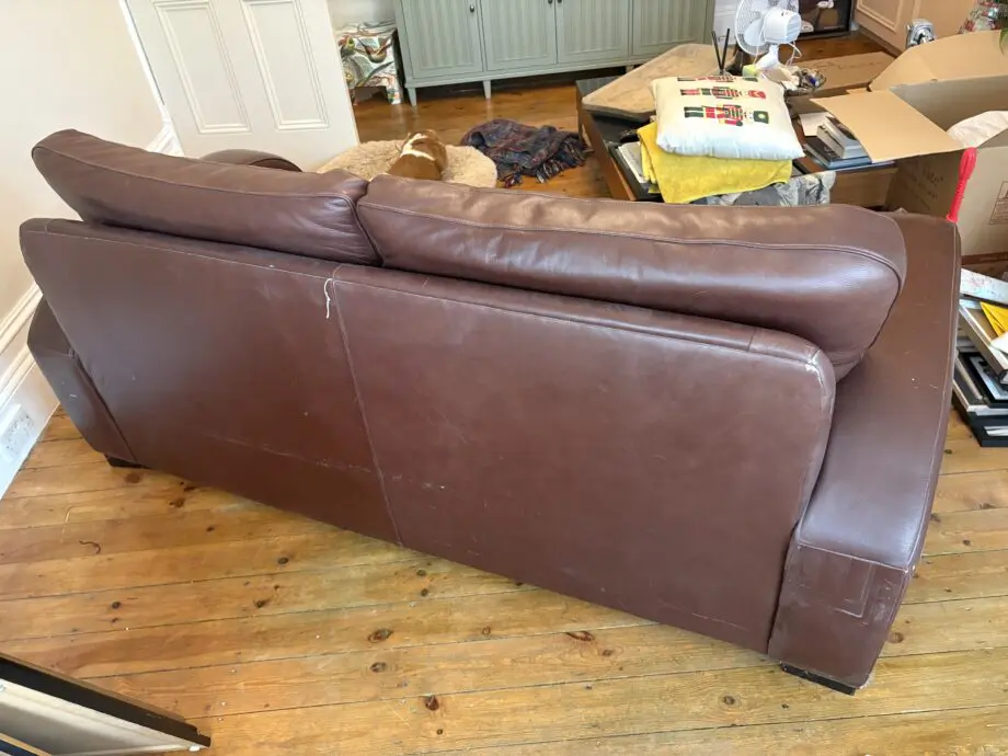 Art deco style brown leather in very good condition