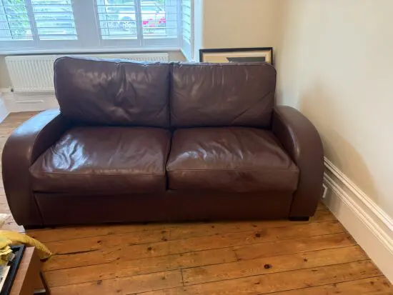 Art deco style brown leather in very good condition