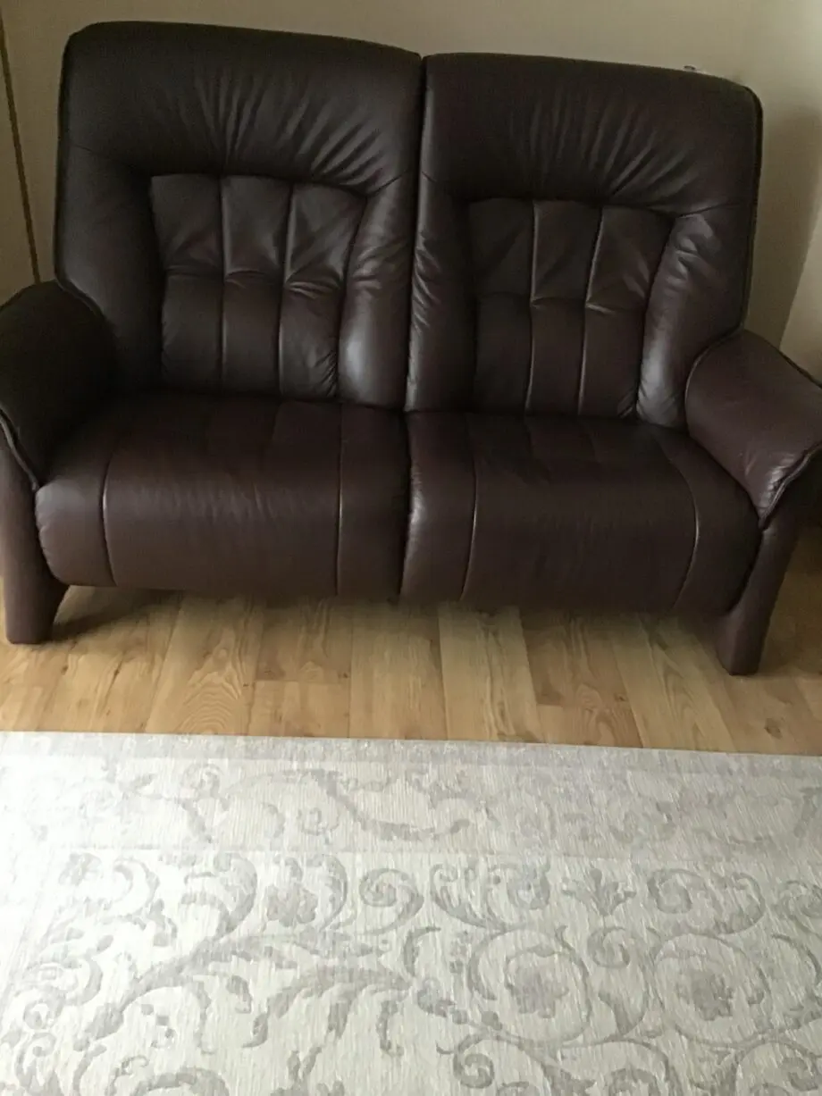Cookes Himolla brown leather power recliner