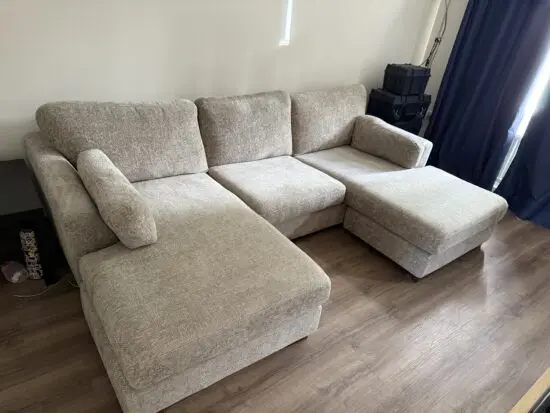 DFS Eisse sofa