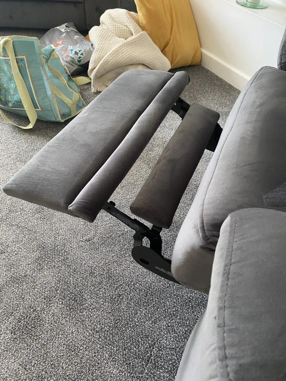 DFS Leinster Sofa Set