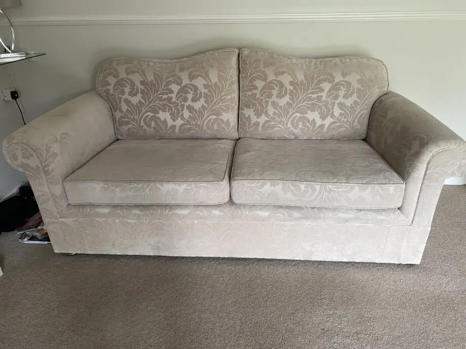 Quality sofa set in beige