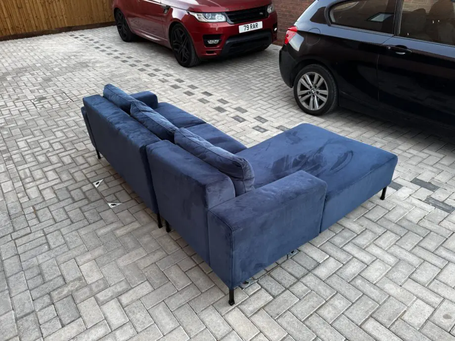 Frederik 3 Seater Compact Corner Chaise Sofa in Saphire blue velvet