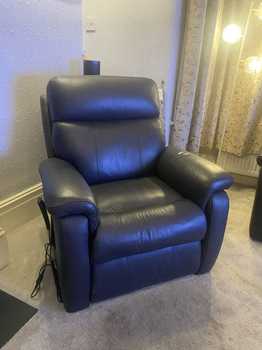 Navy Blue DFS Electric Recliner Set