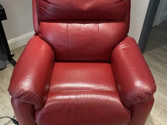 DFS lift and rise chair