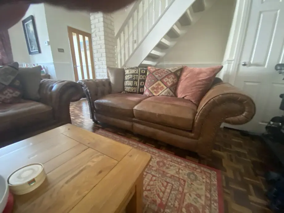 2 x Alexandra and James Lexington midi sofas {3 Seaters)