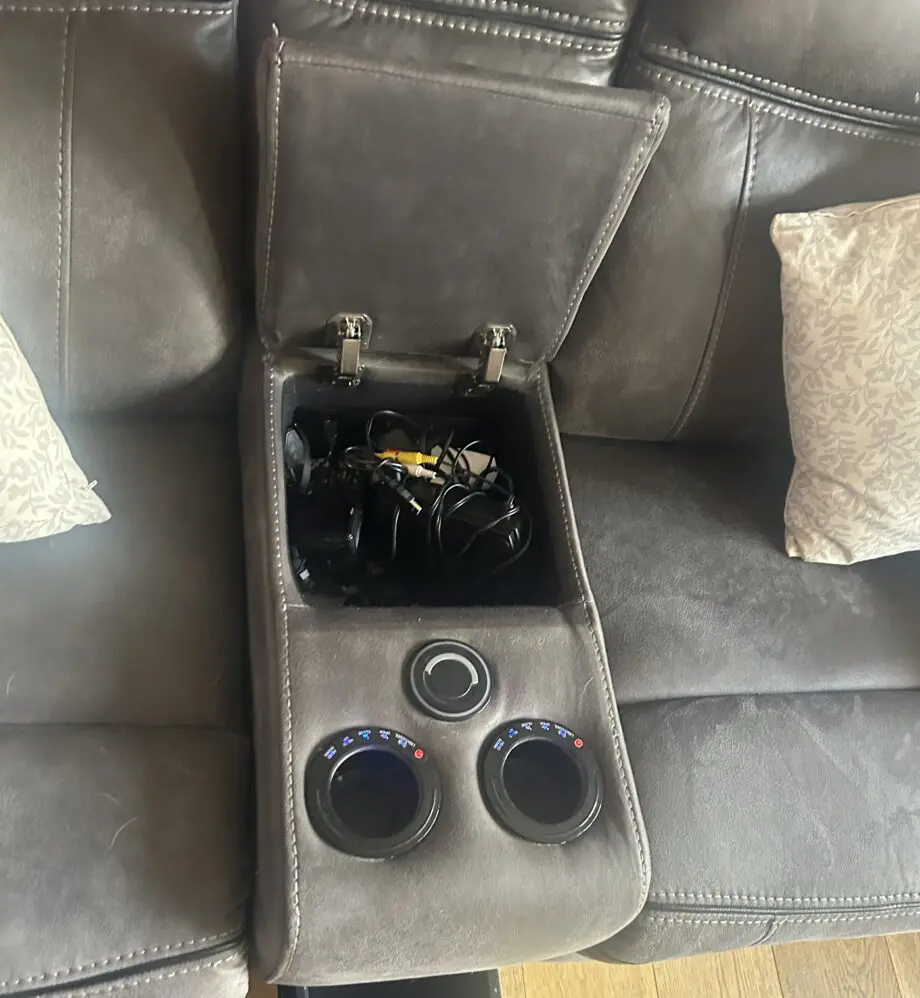 2 seater Vinson power recliner