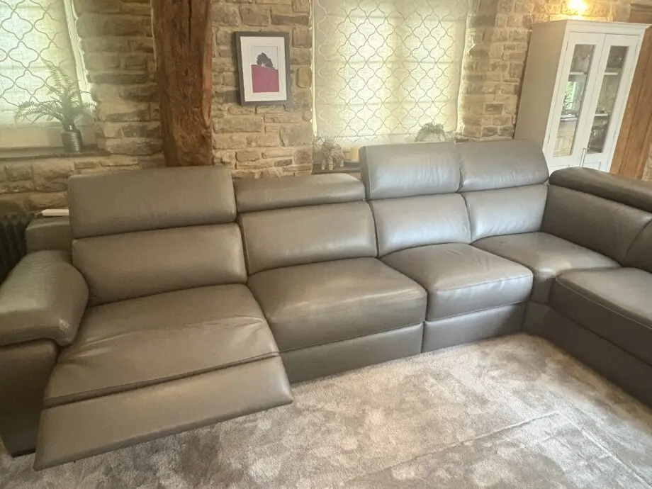 Polo Divani electric corner sofa with electric chair