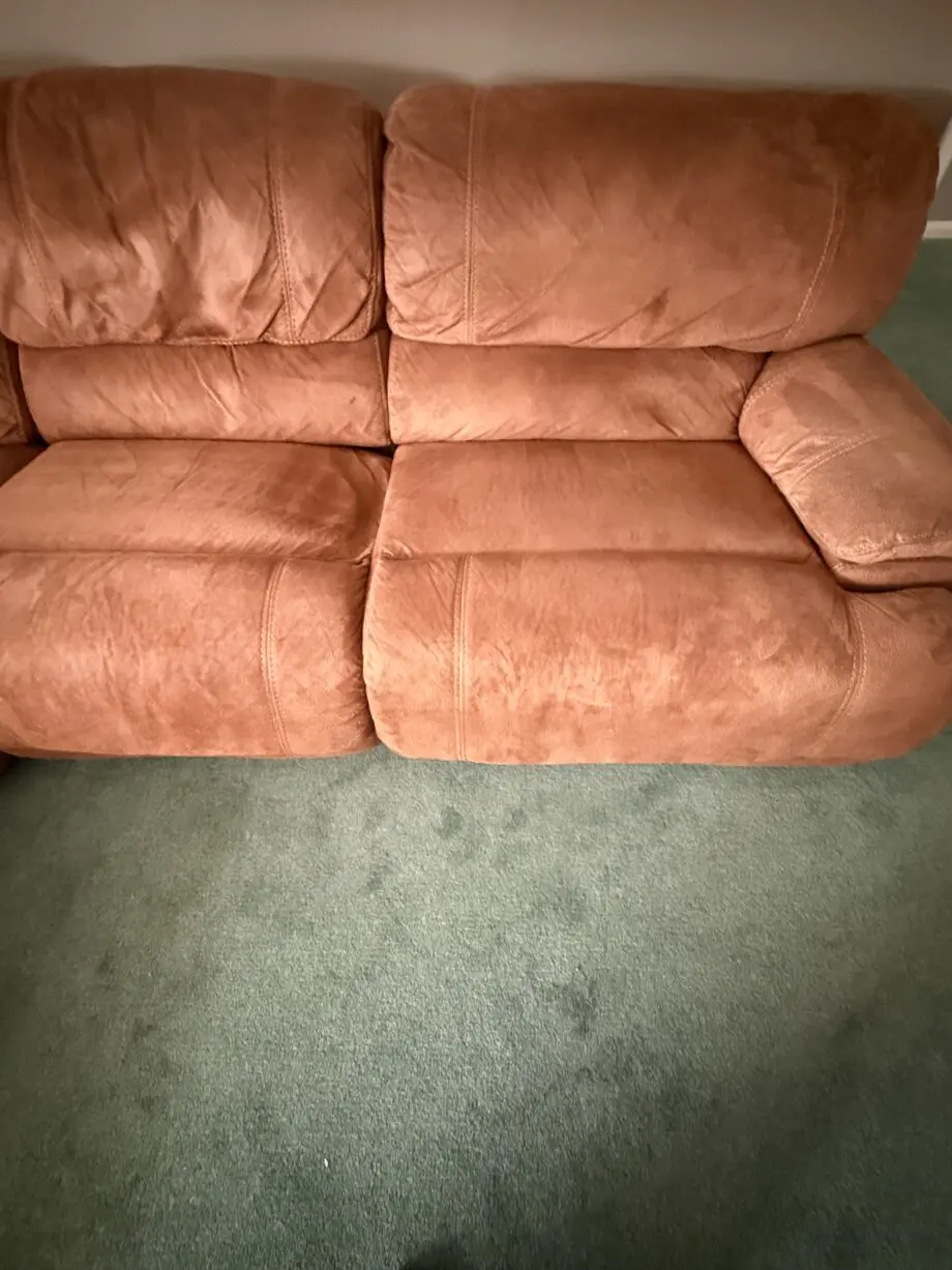 Very large corner sofa/end seats recline