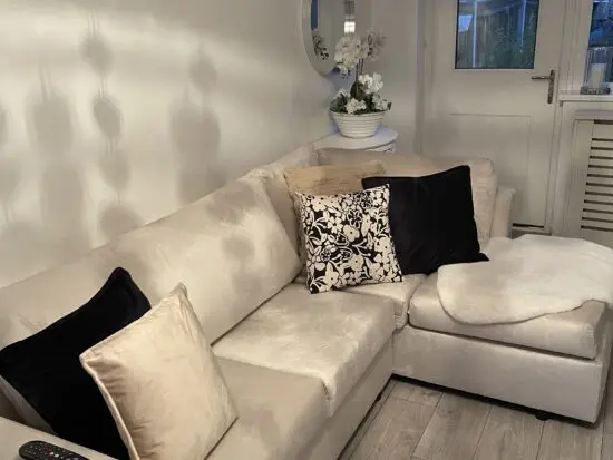 Champagne velvet corner right hand. Brand new