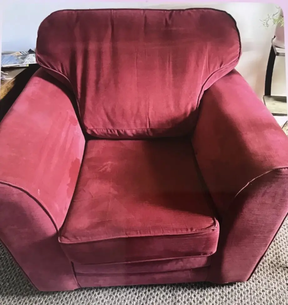 Red Velvet Lounge Suite – 4 Piece Set