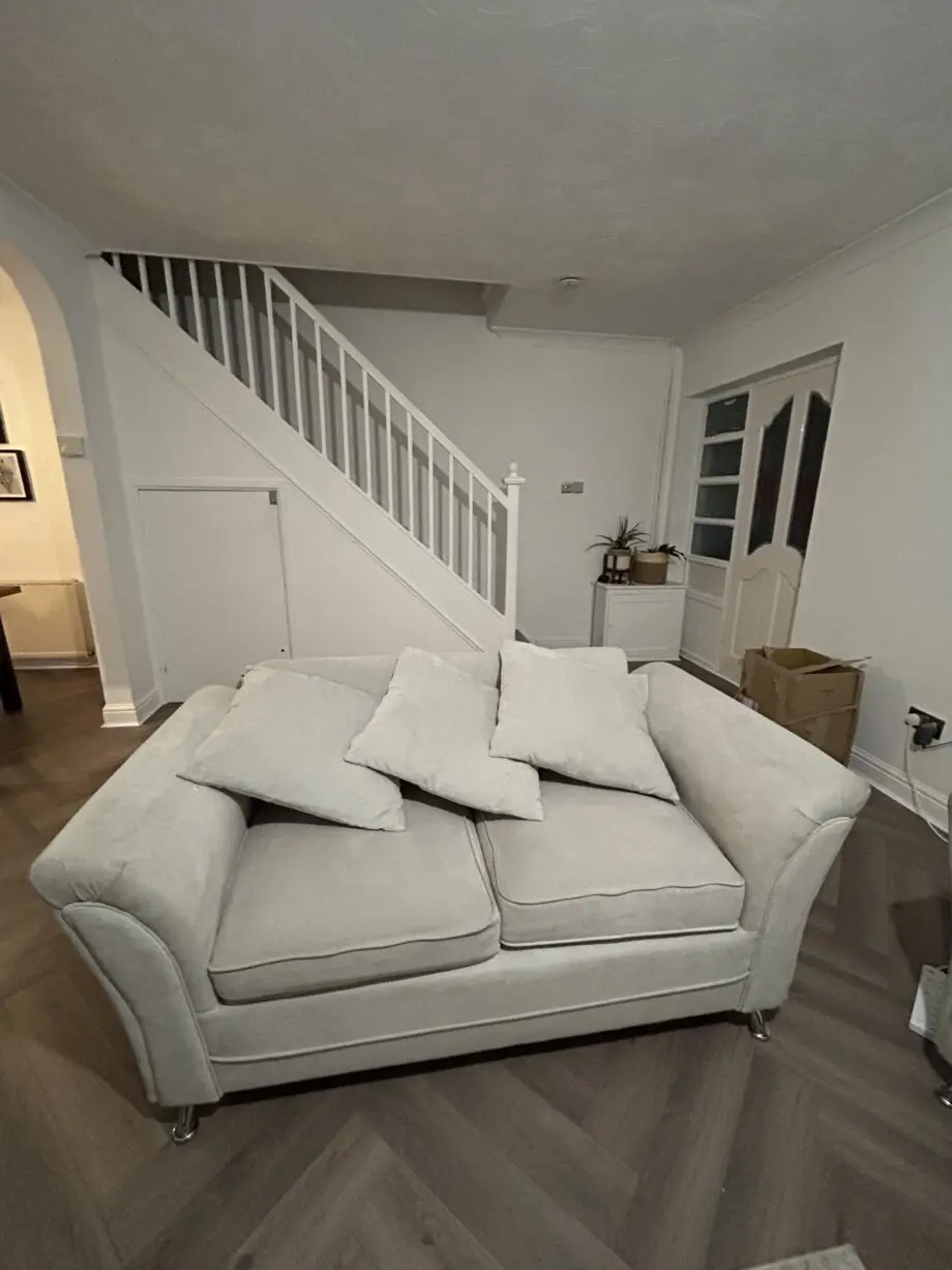 Very 3 and 2 seater