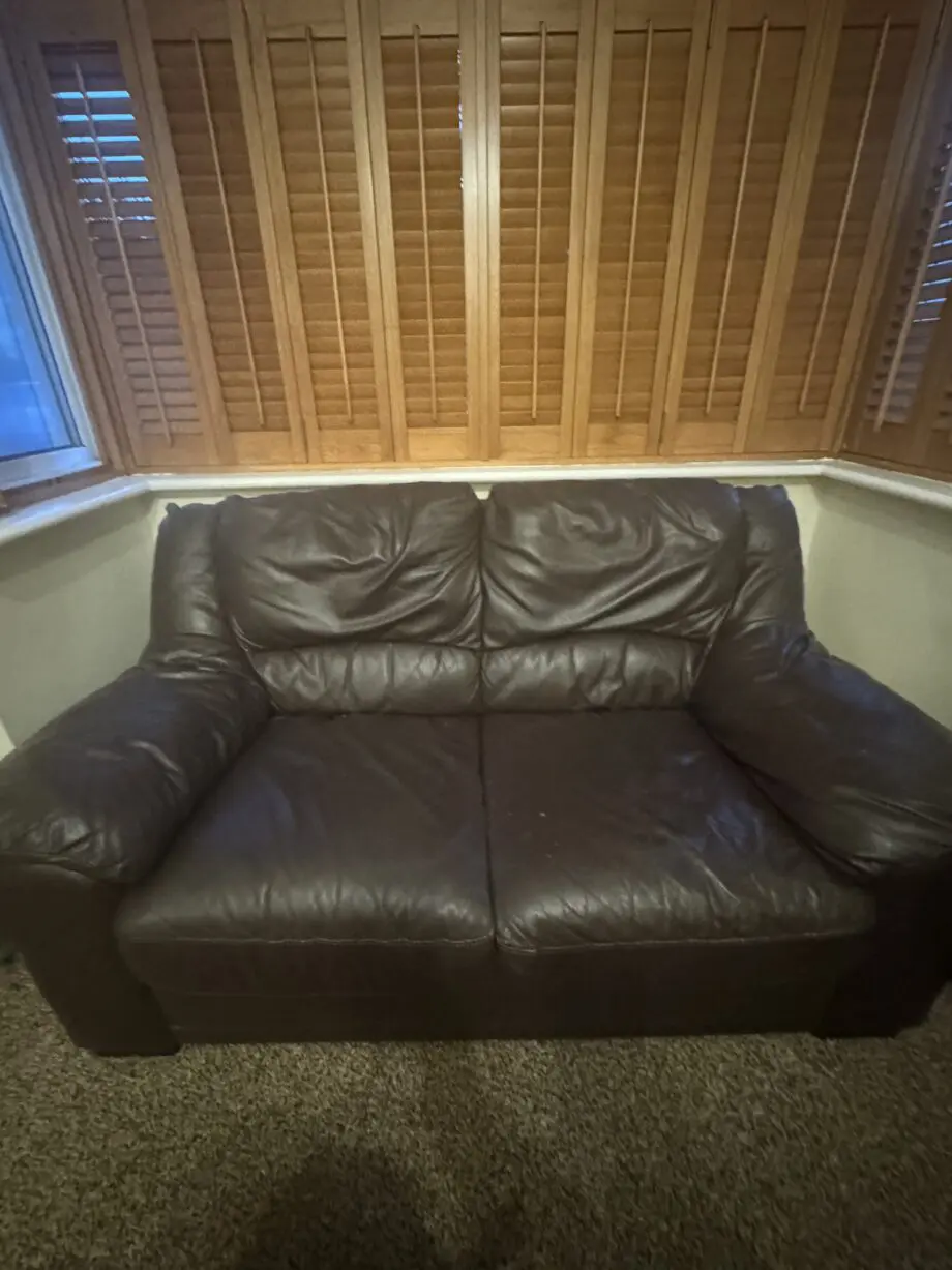 Chocolate Brown leather sofa’s