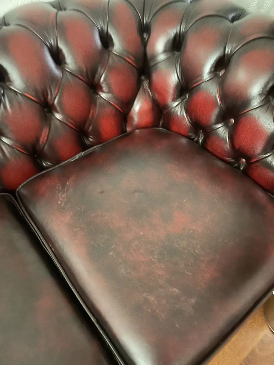 Winchester Chesterfield Antique Red 3 Seater sofa