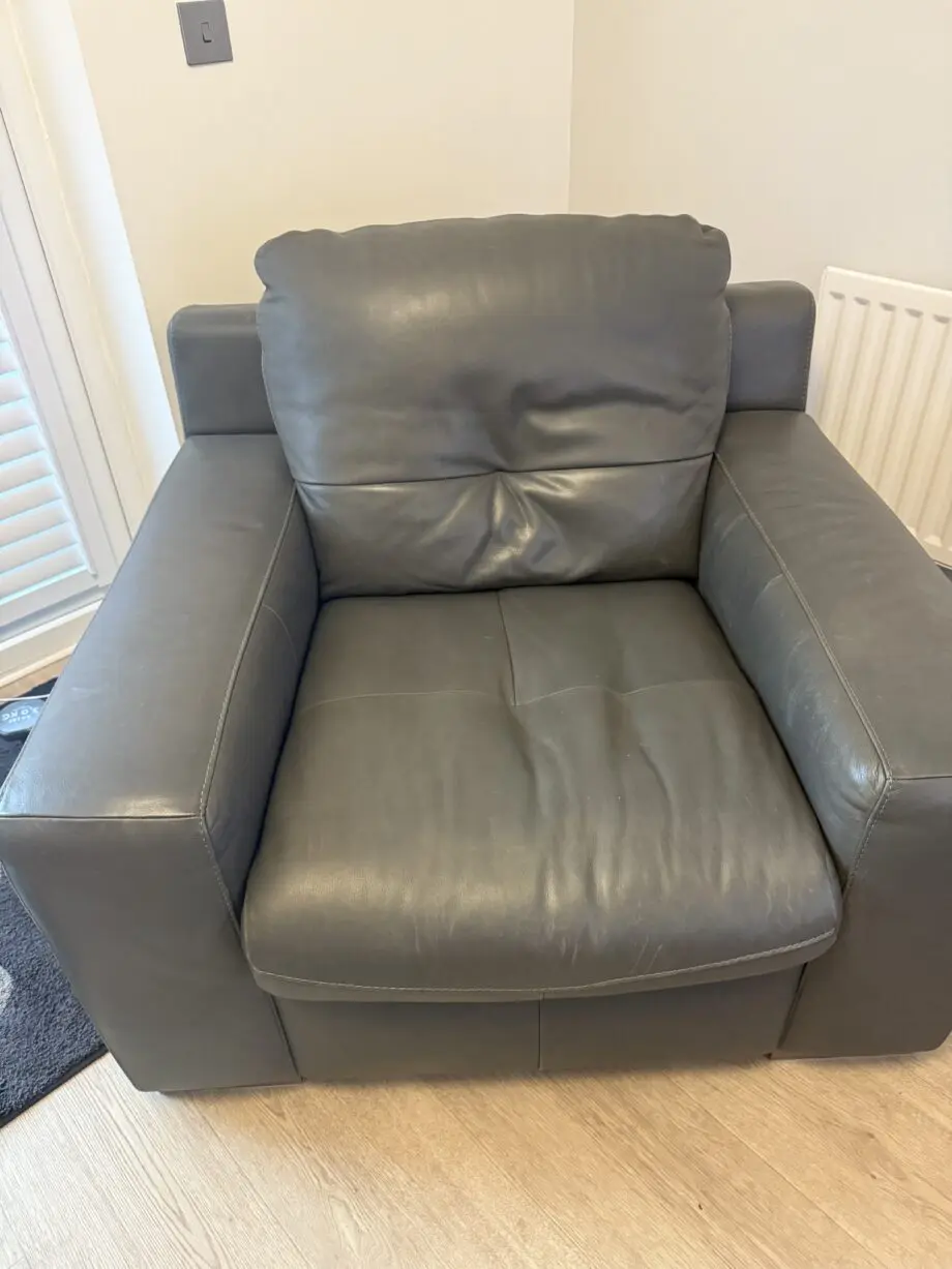 Housing units Aniline grey leather sofa and chair