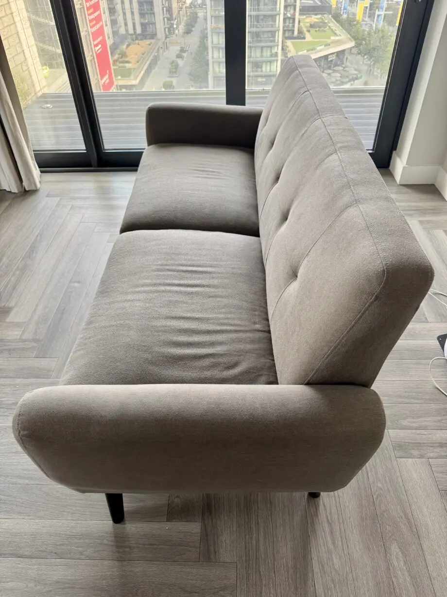 2.5 seater sofa - David Philips