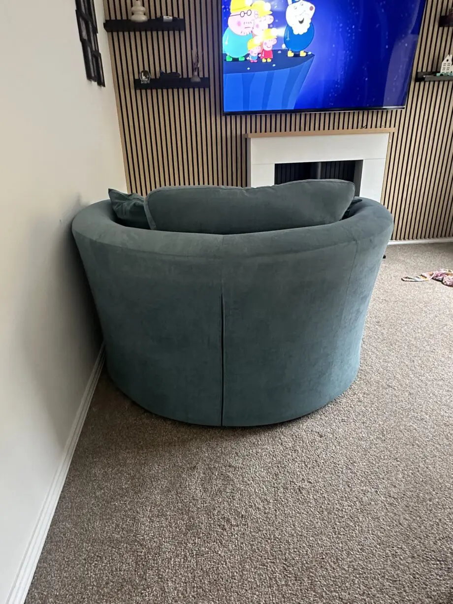 DFS FREYA Large Swivel Chair