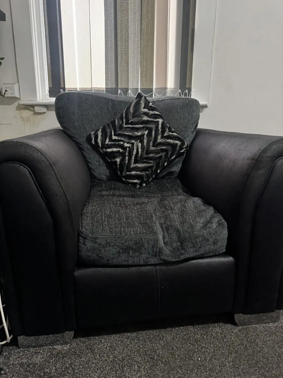 Dfs ollie in grey and black