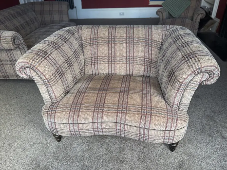 Parker Knoll Isabella sofa set