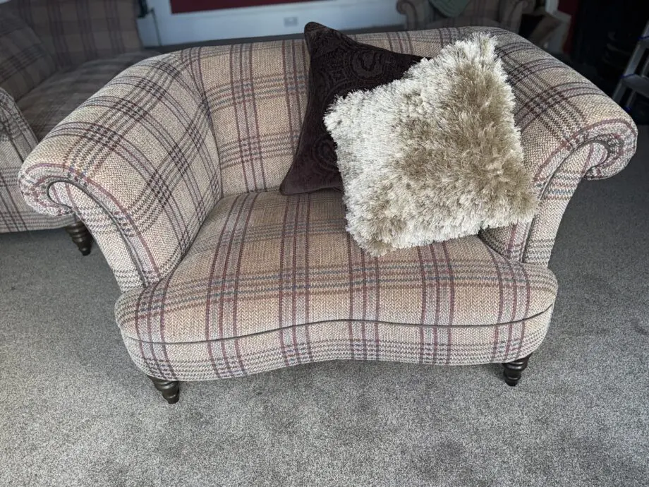Parker Knoll Isabella sofa set