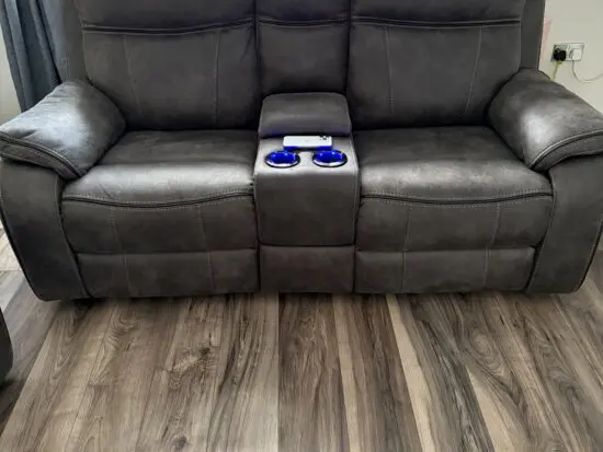 Genuine Dfs Vinson charcoal 3 + 2 power recliner console
