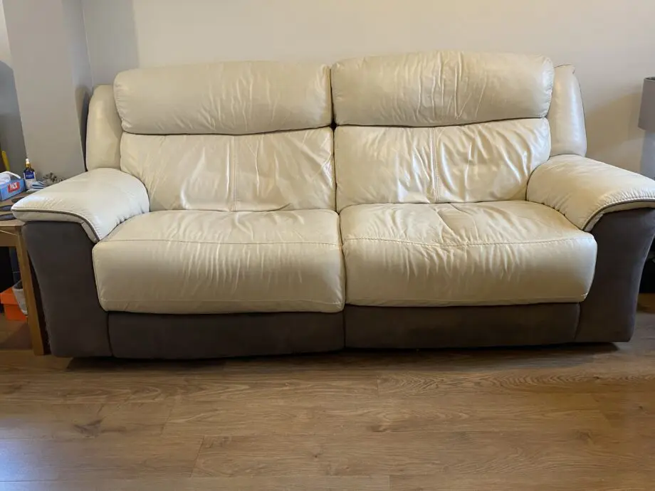 DFS Gosforth 2 & 3 seater leather recliner sofas